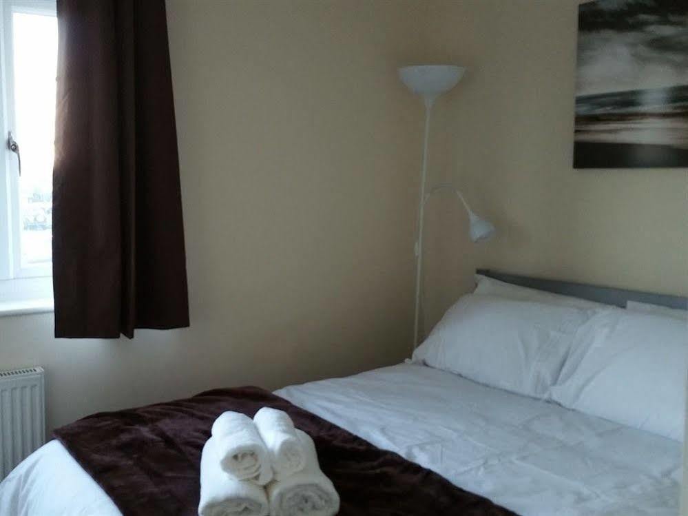 Fennec Apartemen *